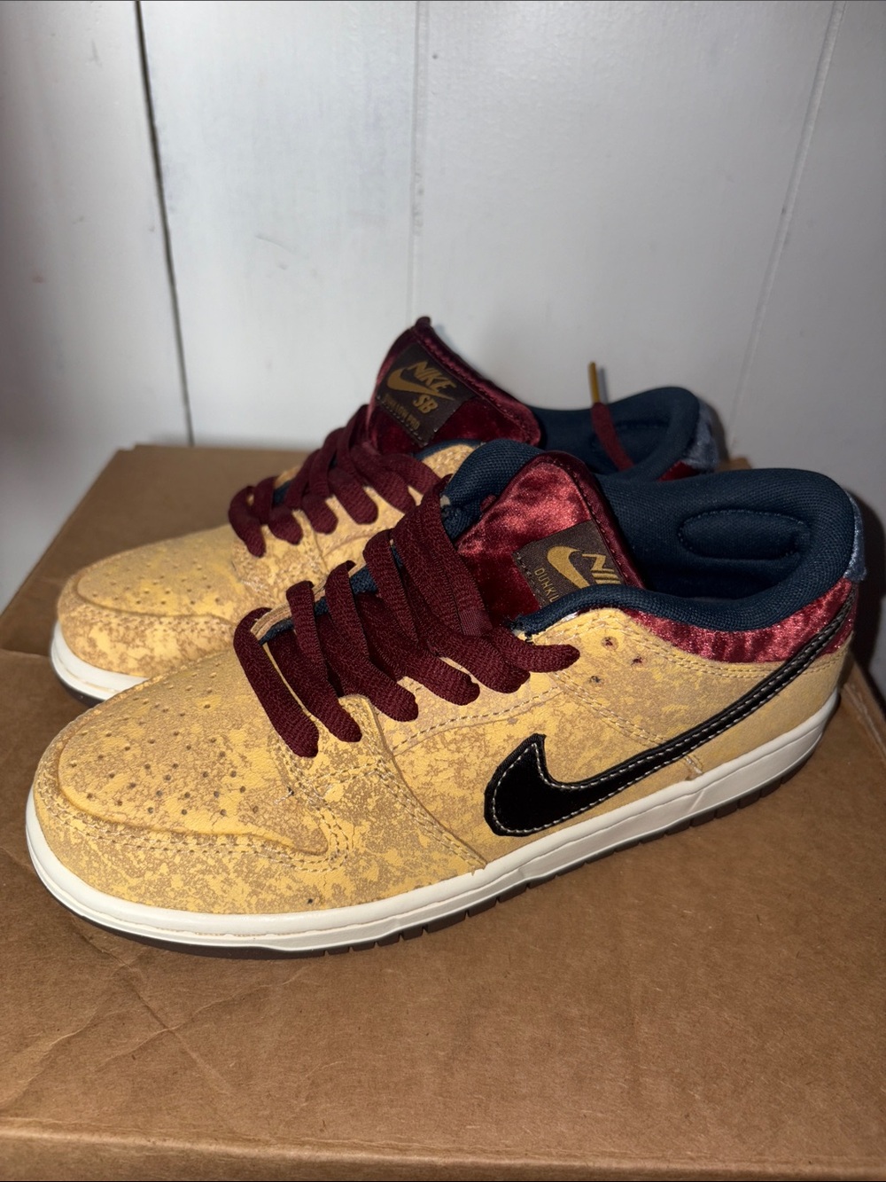 Nike Dunk City of Cinema size 5